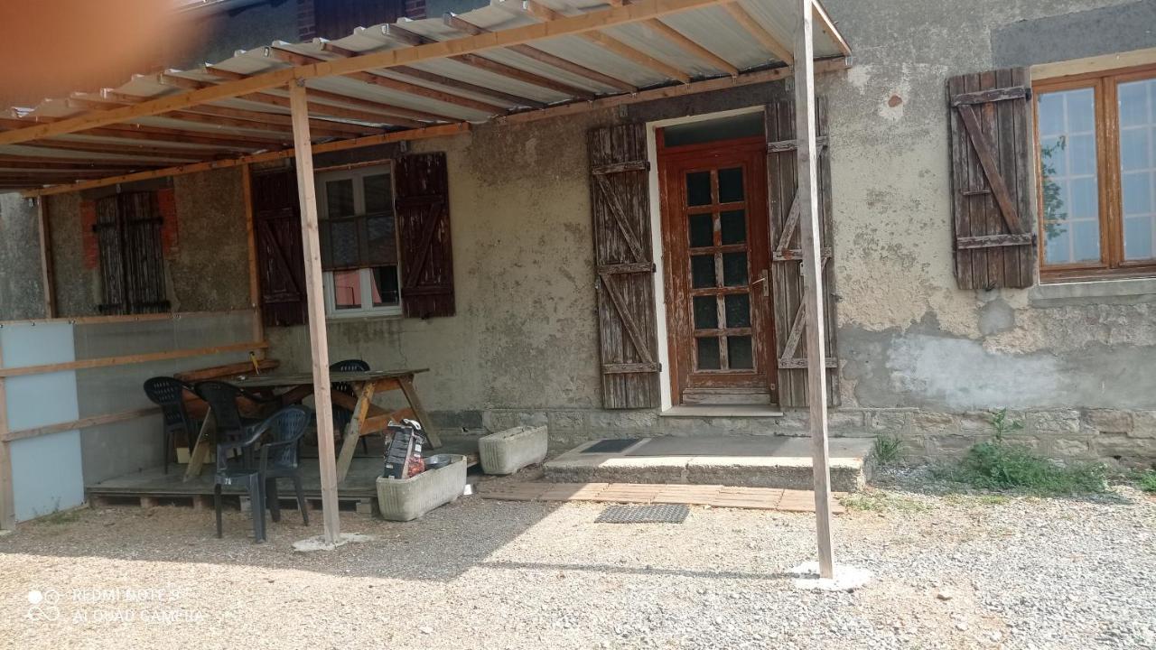 Maison De Ferme Au Calme Jusqu'A 10 Personnes Gannay-sur-Loire Exteriör bild